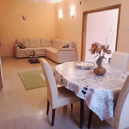 Montenegro Star * Podgorica